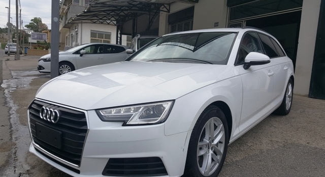 VENDUTO – AUDI A4 Avant 2.0 TDI s-tronic NAVI XENO LED