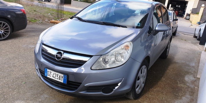 OPEL Corsa 1.2 edition