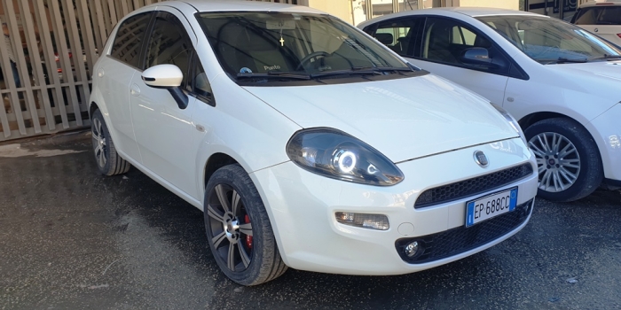 Fiat Punto 1.3 Multijet SPORT NAVI+MOMO