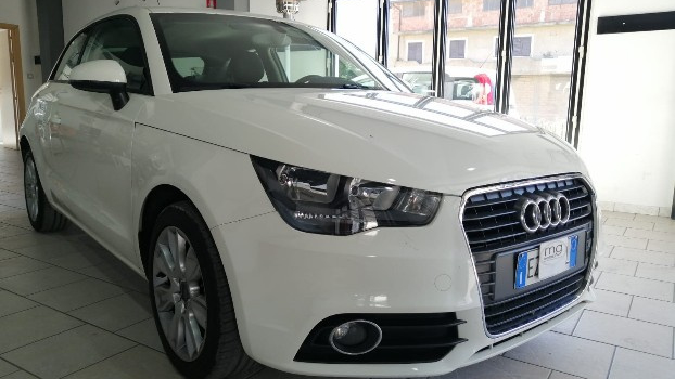 Audi a1 1,6 tdi 105 cv ambition