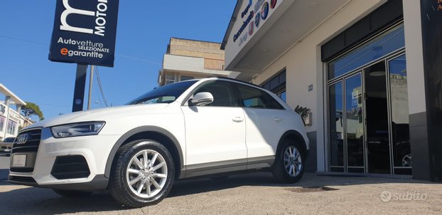 AUDI Q3 2.0 TDI 150CV Business