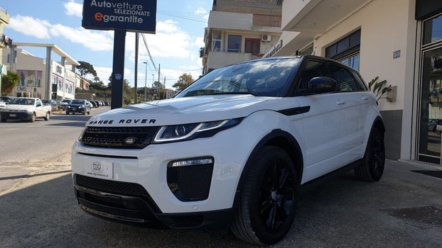 LAND ROVER Evoque Bicolore AUT. 2.0D DYNAMIC SE