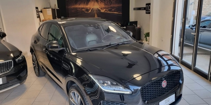 Jaguar 2.0D r-dynamic , 2018 nero