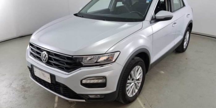 IN ARRIVO – volkswagen T-Roc 1.6 tdi 116cv , 2020