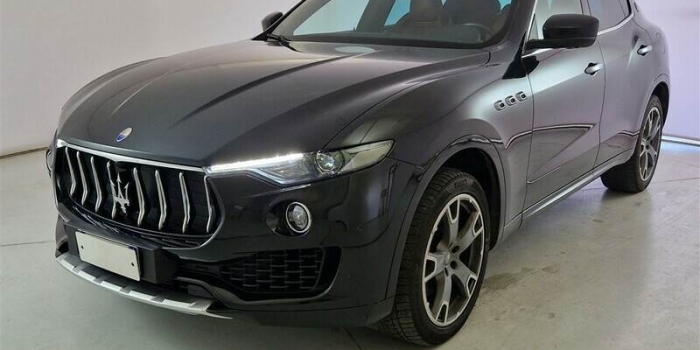 In arrivo – Maserati Levante 3.0 D 250CV , 2017